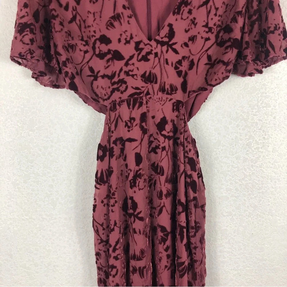 Lovers + Friends Tatum Maeve Pink Velvet Burnout Cut Out Maxi Dress Medium - Picture 10 of 15